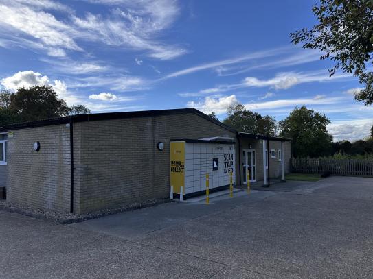 Small Hall inpost locker